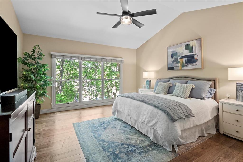 Wildwood, Missouri 63011, United States, 5 Bedrooms Bedrooms, ,3 BathroomsBathrooms,Residential,Pending,139692