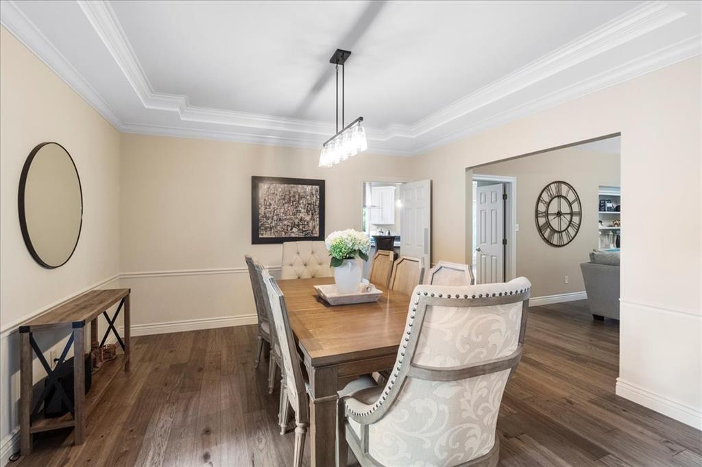 Wildwood, Missouri 63011, United States, 5 Bedrooms Bedrooms, ,3 BathroomsBathrooms,Residential,Pending,139692