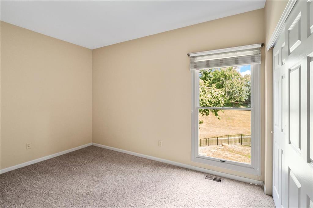 Wildwood, Missouri 63011, United States, 5 Bedrooms Bedrooms, ,3 BathroomsBathrooms,Residential,Pending,139692