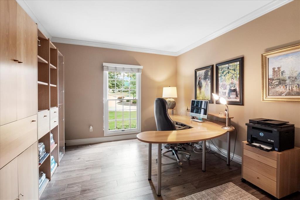 Wildwood, Missouri 63011, United States, 5 Bedrooms Bedrooms, ,3 BathroomsBathrooms,Residential,Pending,139692