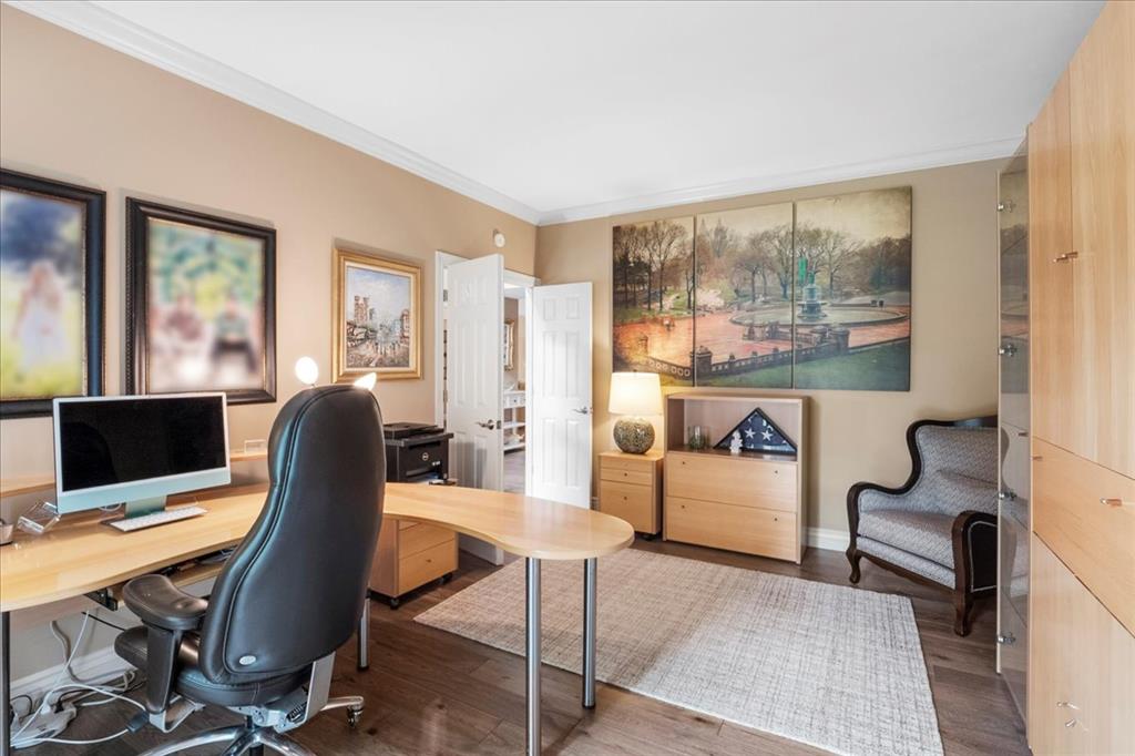 Wildwood, Missouri 63011, United States, 5 Bedrooms Bedrooms, ,3 BathroomsBathrooms,Residential,Pending,139692