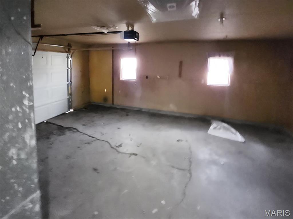 Cool Brook Estate - Residential