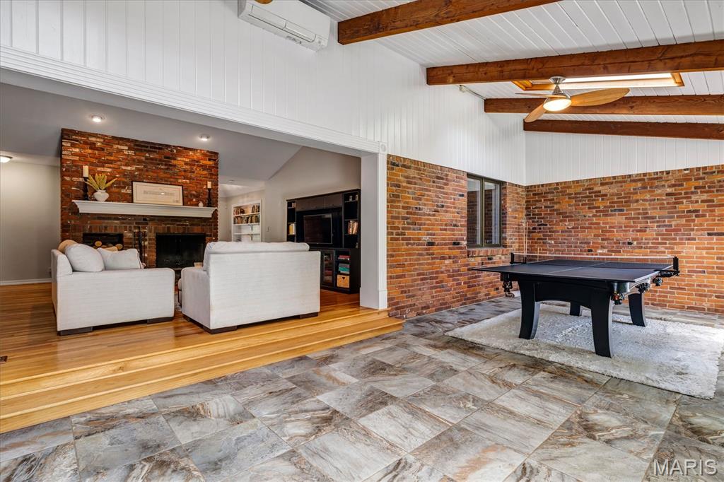 Hummingbird Hollow - Residential