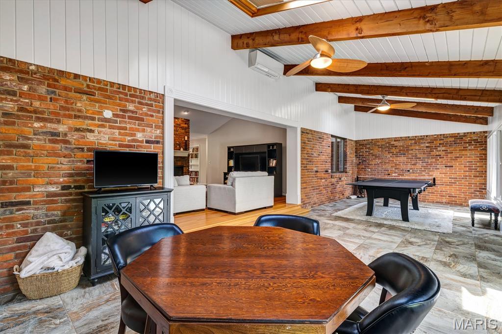 Hummingbird Hollow - Residential