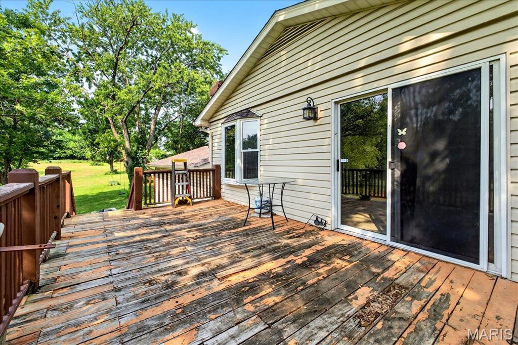 Wentzville, Missouri 63385, United States, 4 Bedrooms Bedrooms, ,3 BathroomsBathrooms,Residential,Active,187336