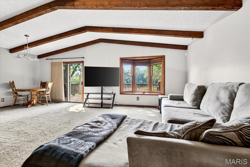 Wentzville, Missouri 63385, United States, 4 Bedrooms Bedrooms, ,3 BathroomsBathrooms,Residential,Active,187336