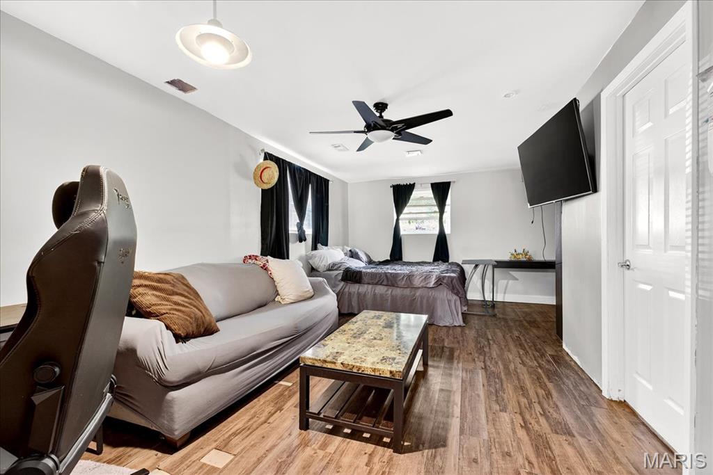 Wentzville, Missouri 63385, United States, 4 Bedrooms Bedrooms, ,3 BathroomsBathrooms,Residential,Active,187336