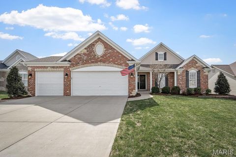 Photo of 508 Old Moray Place, St Charles, MO 63301 (MLS # 26016811)
