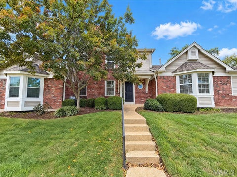 Photo of 1927 Dewitt Ridge Drive, Chesterfield, MO 63017 (MLS # 26067610)