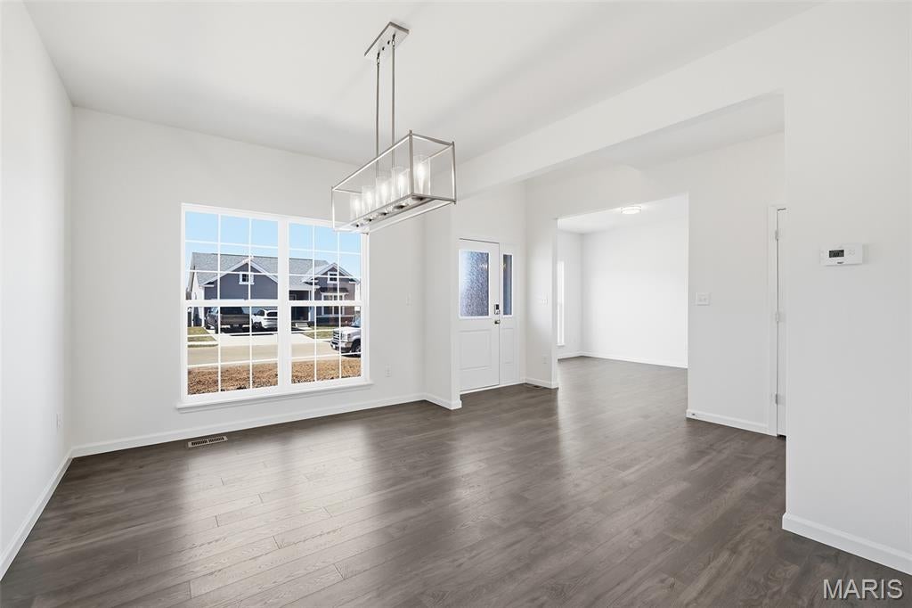 24 Bluestem Court