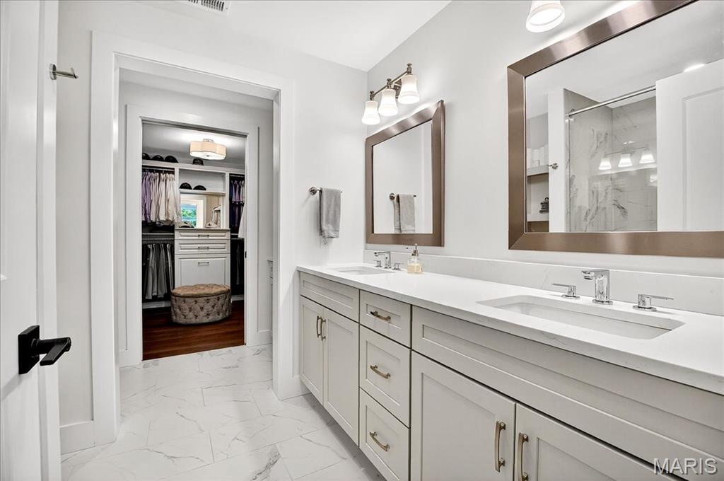 Alamo Townhme - Residential