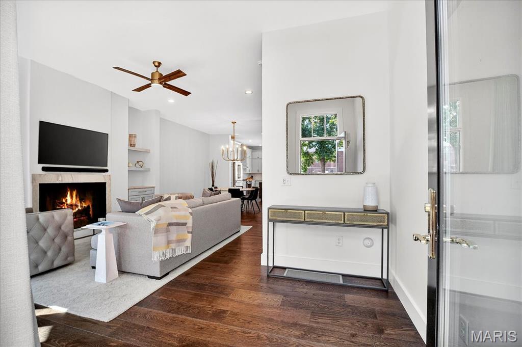 Alamo Townhme - Residential