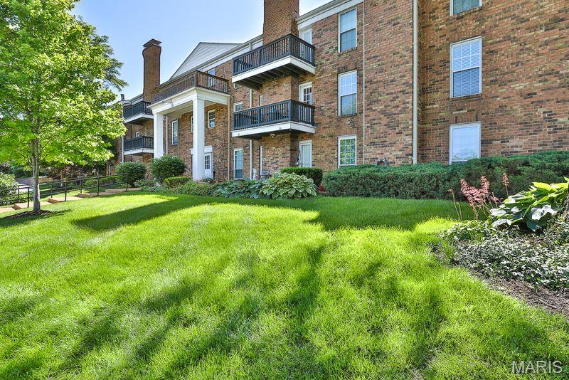 10374 Chimney Rock Drive 2