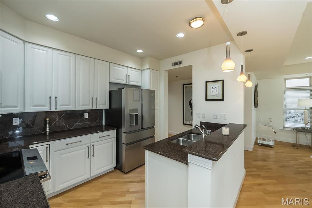 City Place Condo Ph 1 - Residential