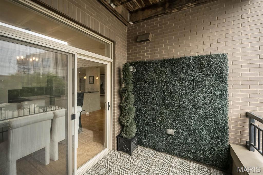 City Place Condo Ph 1 - Residential