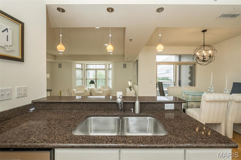 City Place Condo Ph 1 - Residential