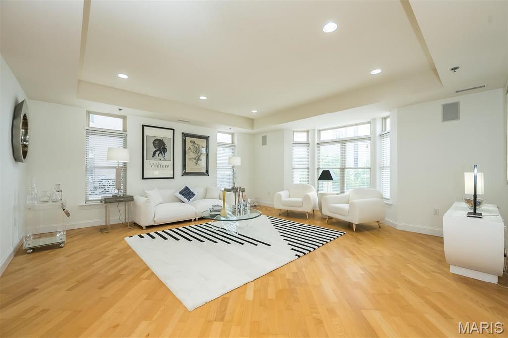 City Place Condo Ph 1 - Residential