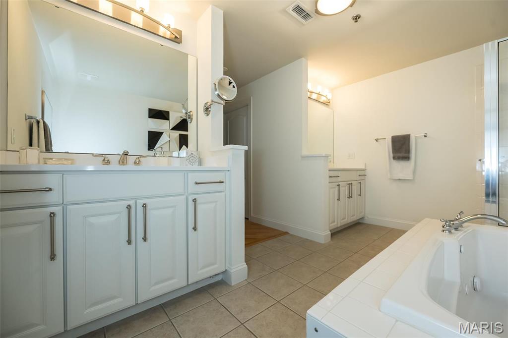 City Place Condo Ph 1 - Residential