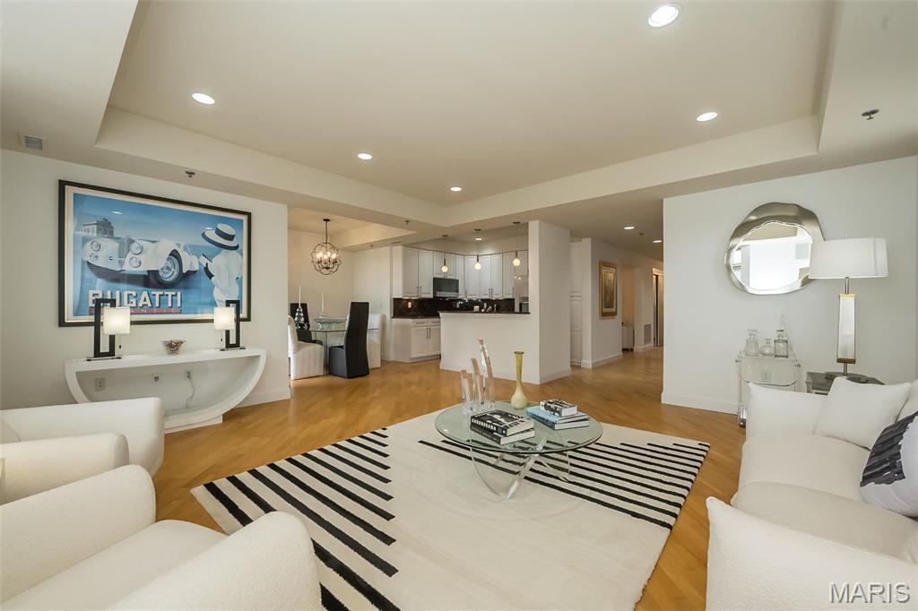 City Place Condo Ph 1 - Residential