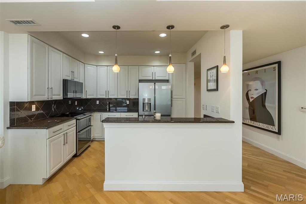 City Place Condo Ph 1 - Residential