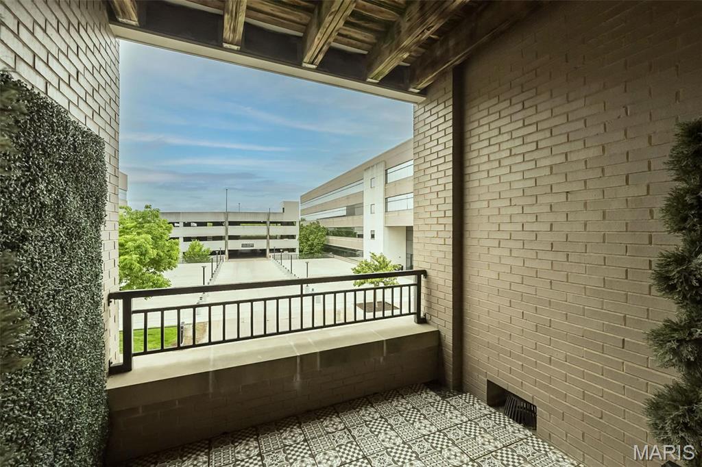 City Place Condo Ph 1 - Residential