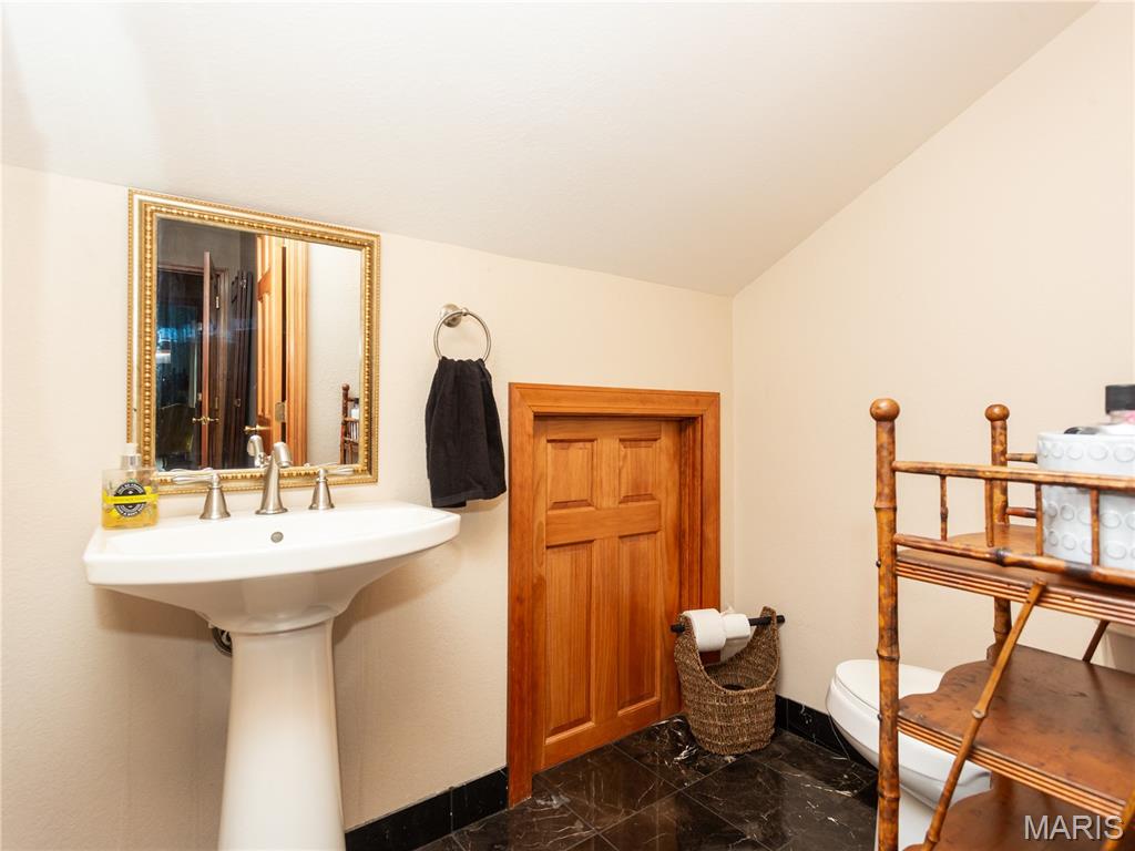 Lake Tishomingo - Residential