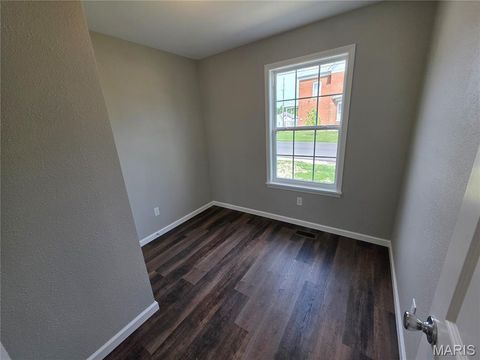 Tiny photo for 88 N 8th Street, Ste Genevieve, MO 63670 (MLS # 26031234)