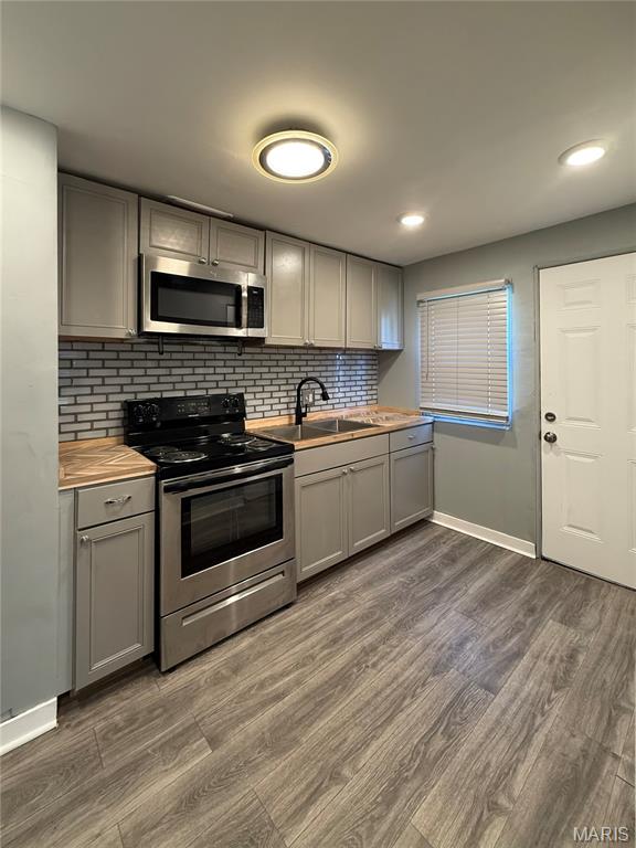 St Louis, Missouri 63121, United States, 3 Bedrooms Bedrooms, ,1 BathroomBathrooms,Residential,Active,227231