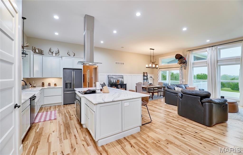 Isabelle Estates - Residential