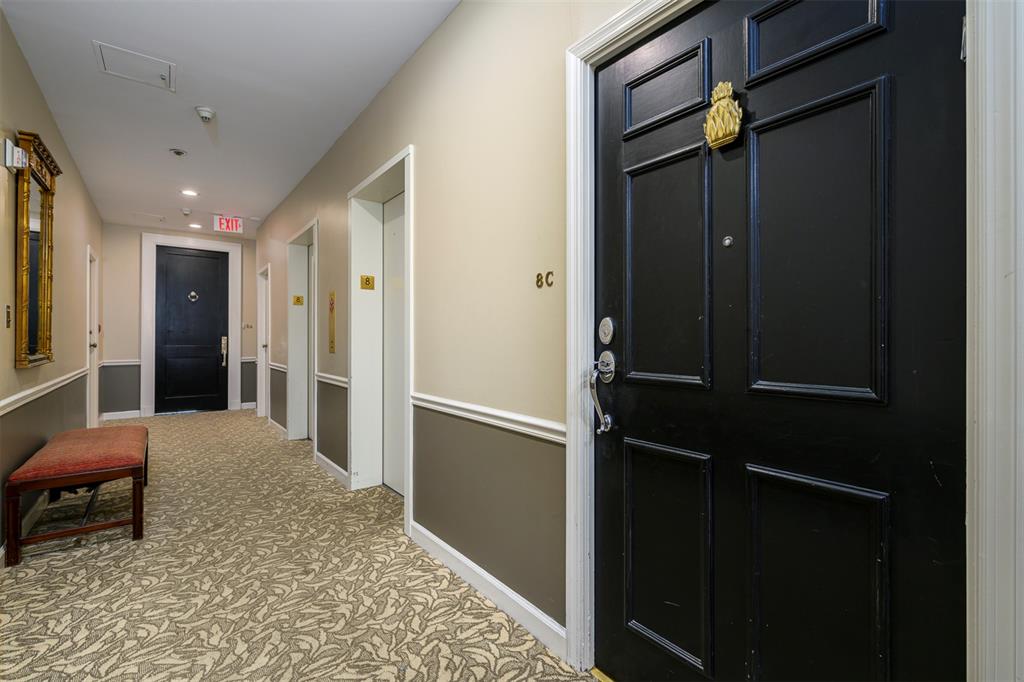 816 S Hanley Road 8C