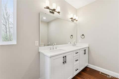 Tiny photo for 619 North Ethlyn Road, Winfield, MO 63389 (MLS # 26043659)