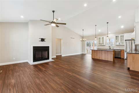 Tiny photo for 619 North Ethlyn Road, Winfield, MO 63389 (MLS # 26043659)