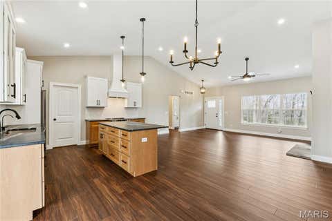 Tiny photo for 619 North Ethlyn Road, Winfield, MO 63389 (MLS # 26043659)