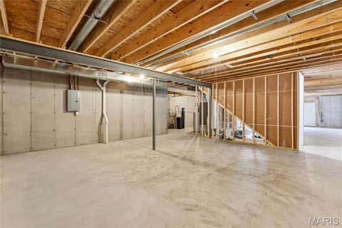 Tiny photo for 619 North Ethlyn Road, Winfield, MO 63389 (MLS # 26043659)