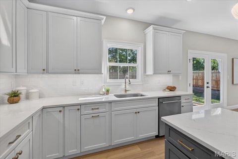 Tiny photo for 614 Nirk Avenue, Kirkwood, MO 63122 (MLS # 26058968)