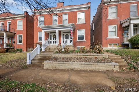 3871 Wyoming Street St Louis MO 63116