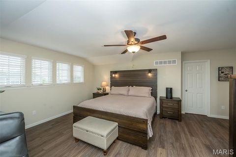 Tiny photo for 17006 Main Street, Wildwood, MO 63040 (MLS # 25074604)