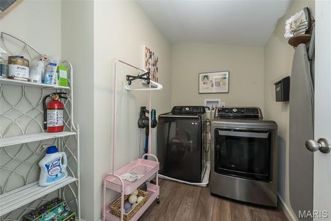 Tiny photo for 17006 Main Street, Wildwood, MO 63040 (MLS # 25074604)