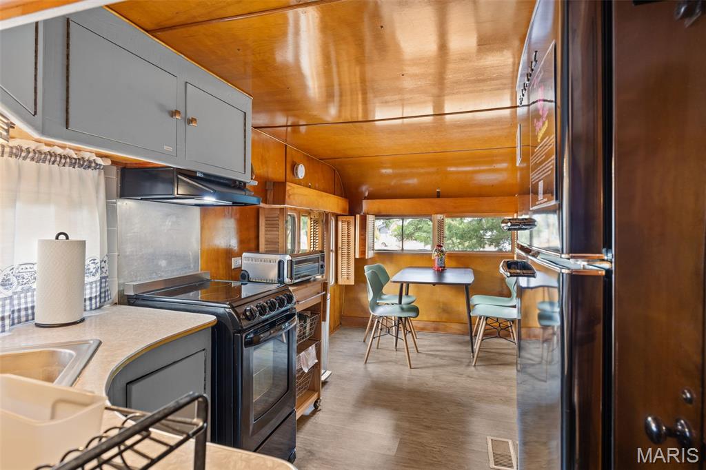 Sunrise beach - Residential