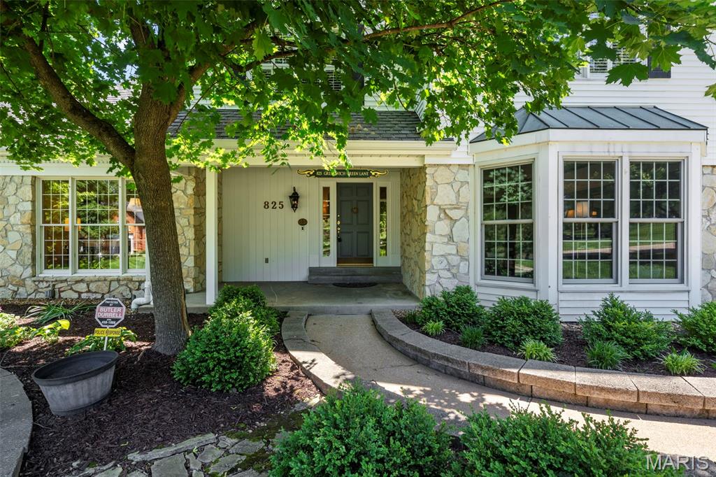825 Greenwich Green Lane