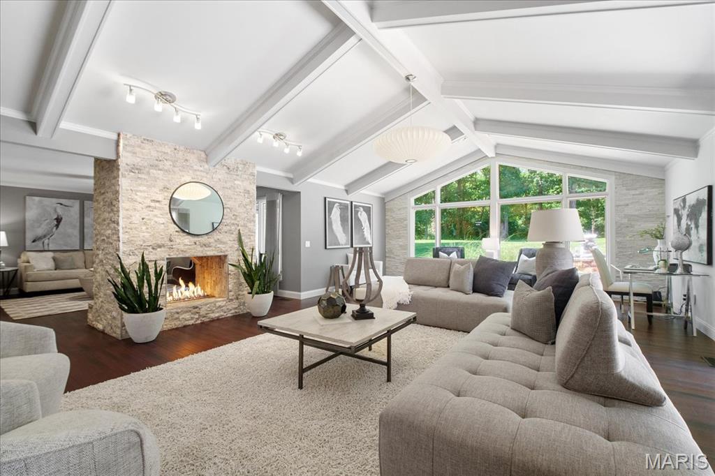 Meadowbrook Country Club Estates - Residential