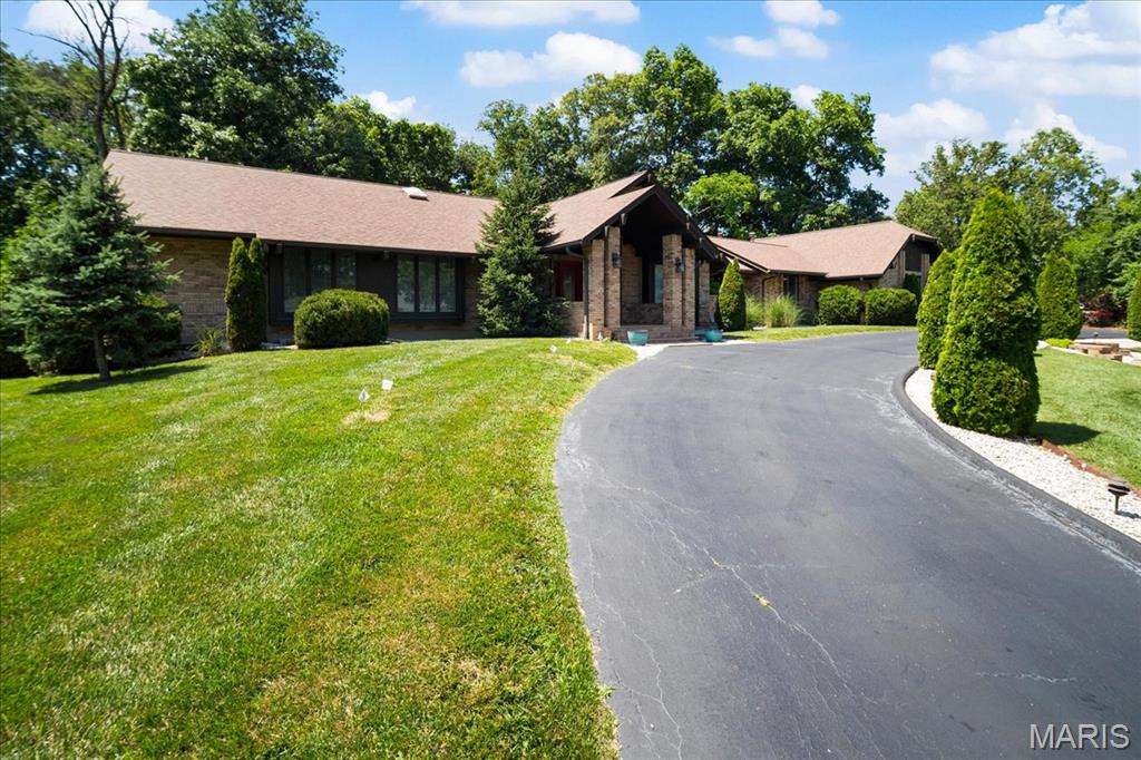 Meadowbrook Country Club Estates - Residential