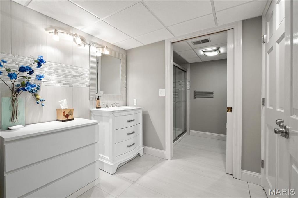 Meadowbrook Country Club Estates - Residential