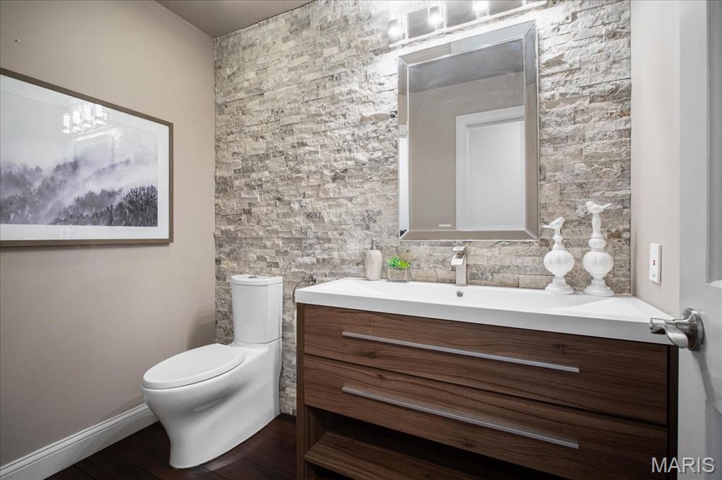 Meadowbrook Country Club Estates - Residential