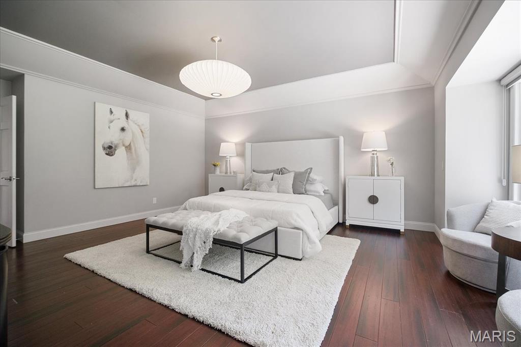 Meadowbrook Country Club Estates - Residential