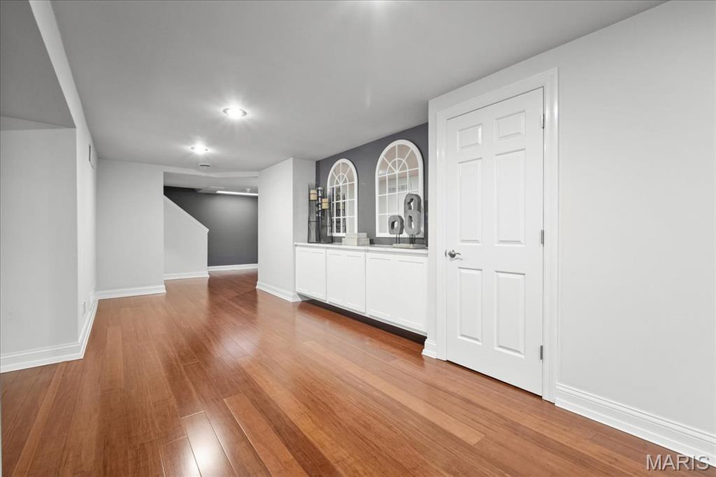 Meadowbrook Country Club Estates - Residential