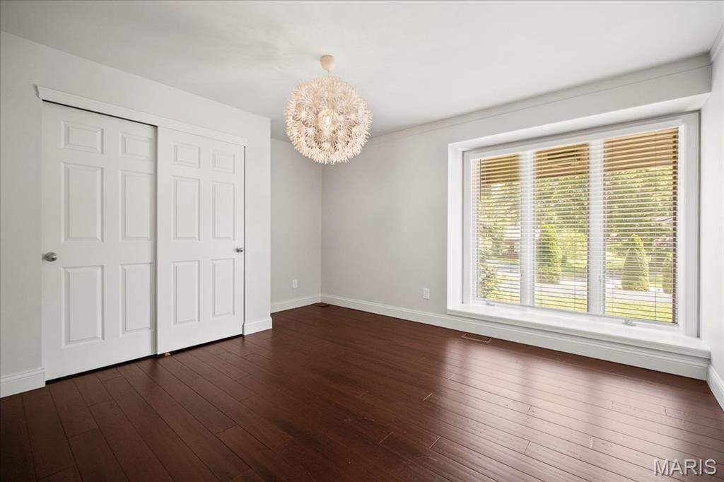 Meadowbrook Country Club Estates - Residential