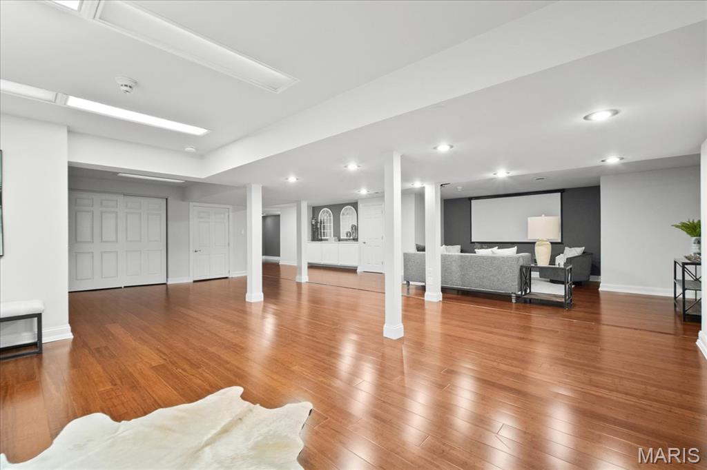 Meadowbrook Country Club Estates - Residential