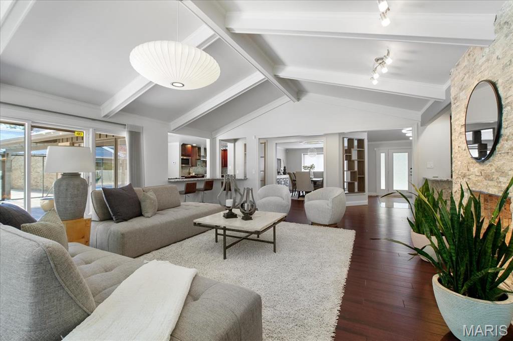 Meadowbrook Country Club Estates - Residential