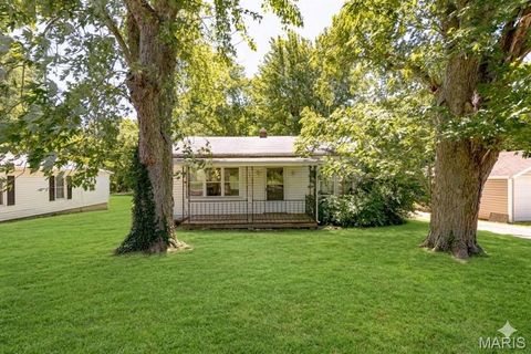 Photo of 4275 Flucom Road, De Soto, MO 63020 (MLS # 26032089)